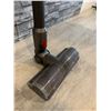 Image 3 : Dyson V7 Animal+ Stick Vacuum