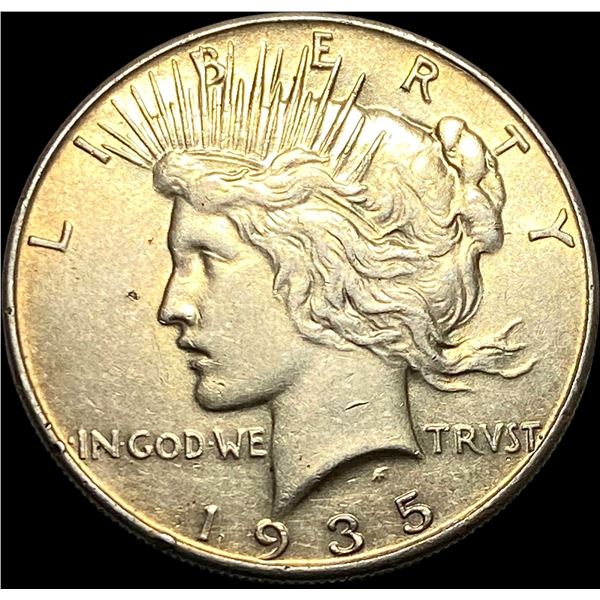 1935 Silver Peace Dollar CLOSELY UNCIRCULATED