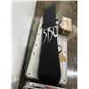 Image 2 : Snowboard 5150 with bindings great condition