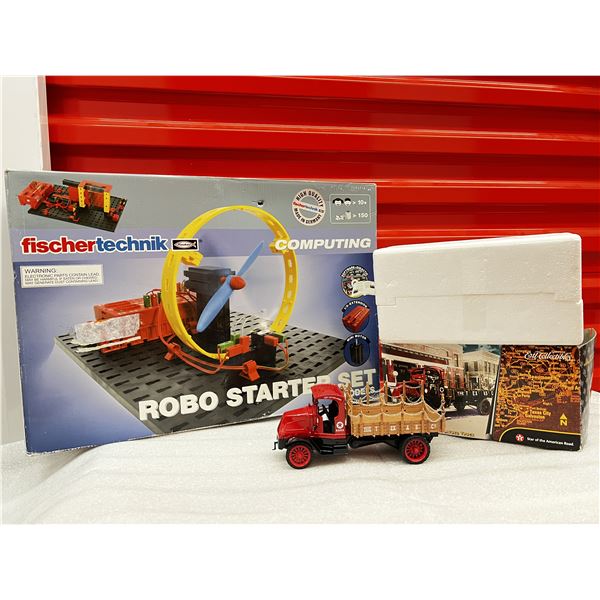 Robo starter set and Die cast 1918 Mack AC Bulldog Flatbed TRuck