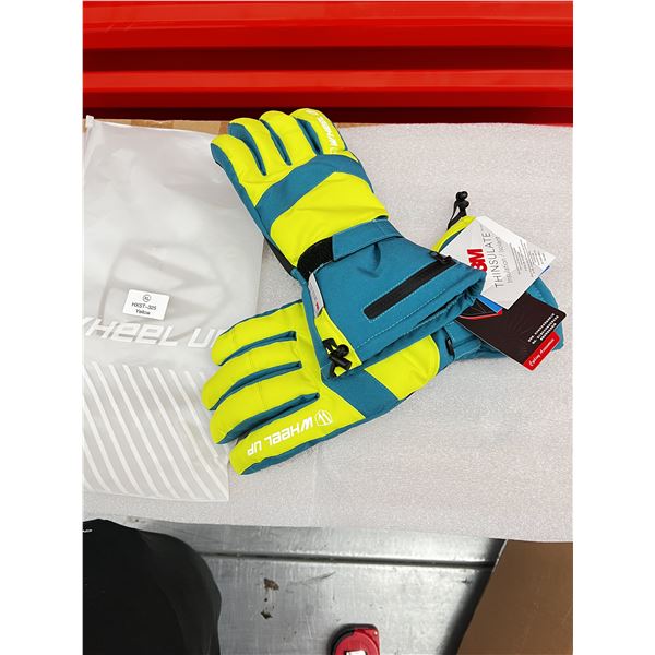 Winter gloves with 3M Thinsulation NEW