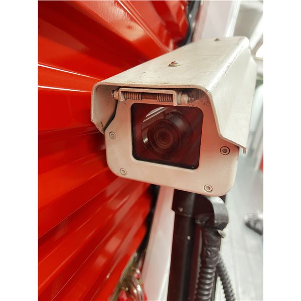 Professional security camera with aluminum pole