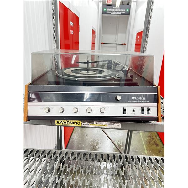 vintage Roberts Solid State Stereo Music Center