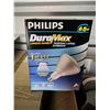 Image 1 : Philips DuraMax Light Bulbs