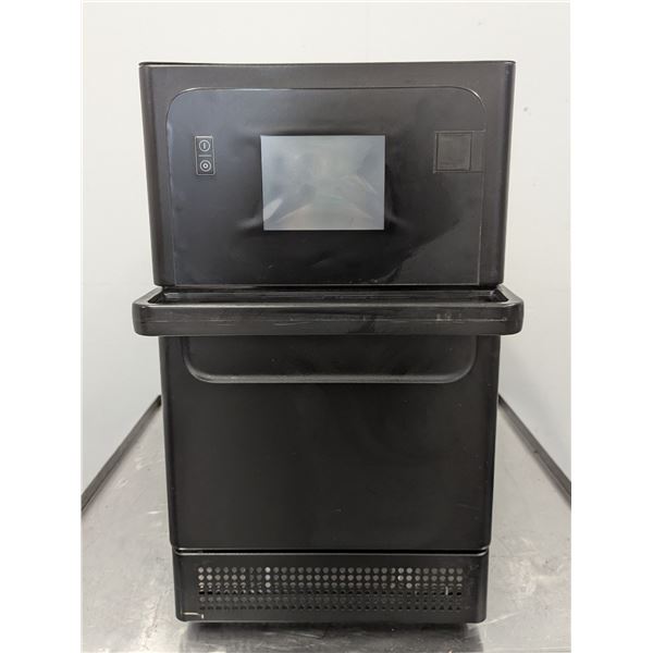 Merrychef Eikon e2s High-Speed High-Power Accelerated Cooking Oven