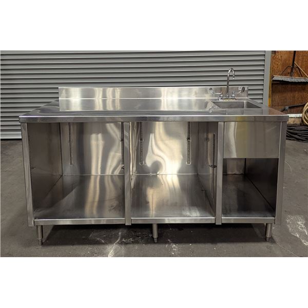 Warnock Hersey 67" x 32-1/4" Stainless Steel Work Station W/Sink| Rex9
