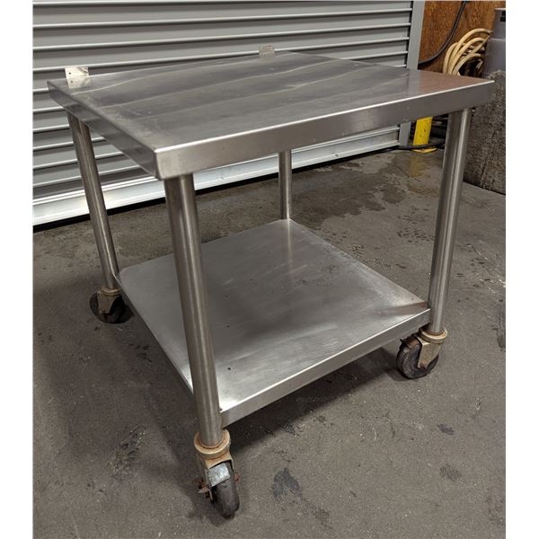 26" x 27" x 27-1/2" Stainless Steel Work Table W/Wheels| Btable12