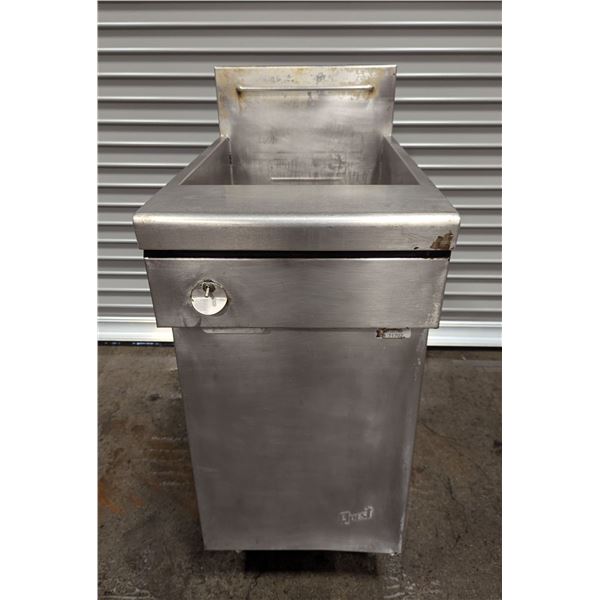 Quest MV40/130 40lb Gas Deep Fryer| 13320