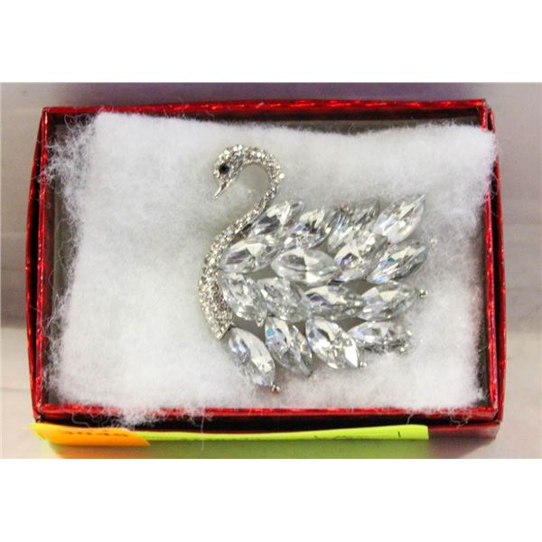 NEW SWAN BROOCH 1.5”X1.8”
