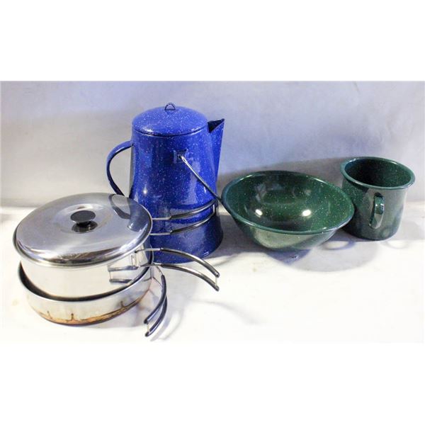 LOT OF LIGHT WEIGHT CAMPING POTS & ACCESSORIES