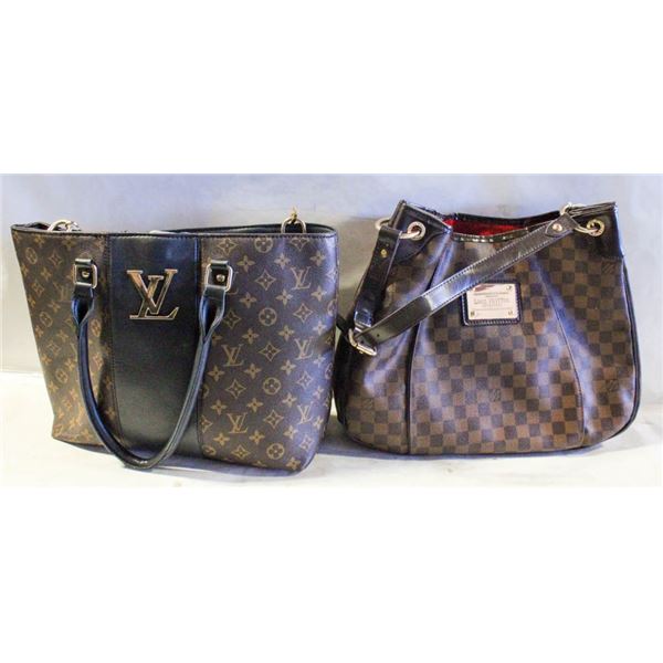 LOT OF 2 REPLICA PURSES - LOUIS VUITTON