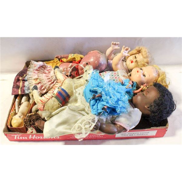 FLAT OF ANTIQUE DOLLS
