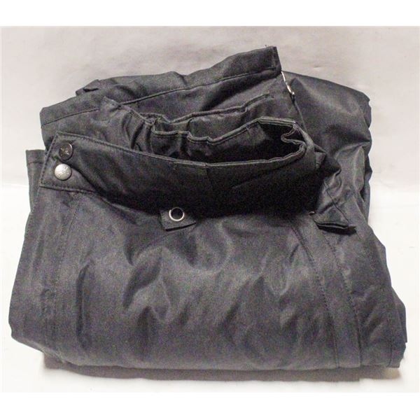 ARCTIX LARGE MENS 36 X 38 BLACK SKI PANTS