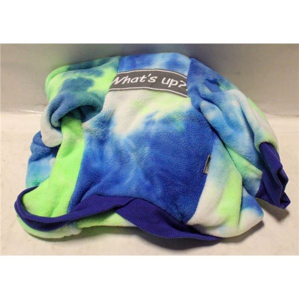 NEW WHATS UP LOVE XL DOG HOODIE GREEN AND BLUE