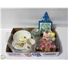 Image 1 : FLAT OF COLLECTIBLES