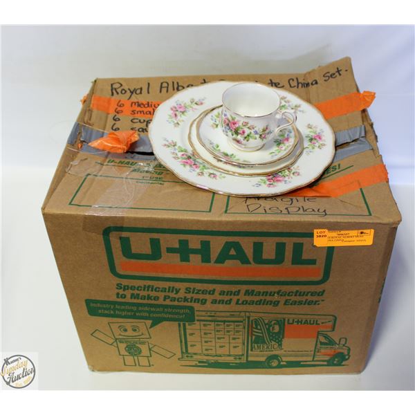 24 PIECES ROYAL ALBERT MOSS ROSE BONA CHINA