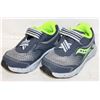Image 1 : FREIGHT CLAIM: SAUCONY RIDE 10 JR NAVY BOYS SZ 5M