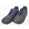 Image 1 : SKETCHERS RELAXED FIT SIZE 9 BLACK SHOES