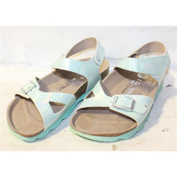 FREIGHT CLAIM: GENUINS GALTURE TRILLY MINT SIZE 29