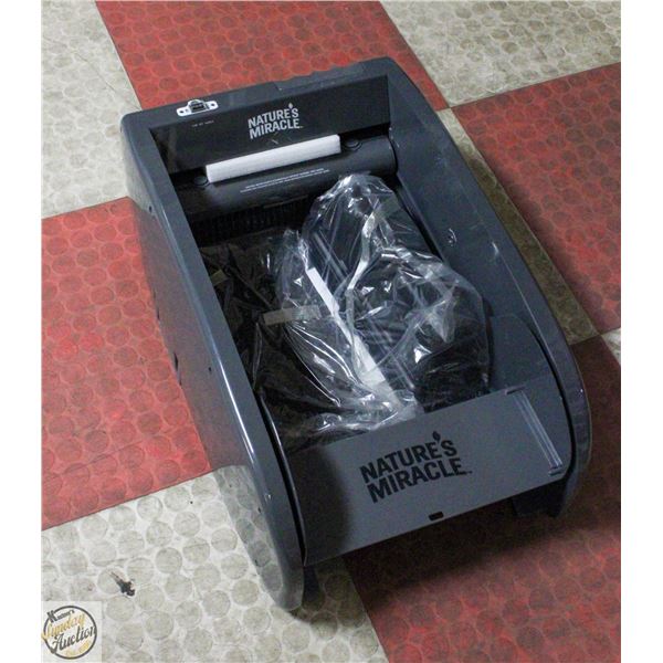NEW NATURES MIRACLE CAT LITTER BOX