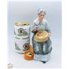 Image 1 : 1979 ROYAL DOULTON EMBROIDERING H.N.2855