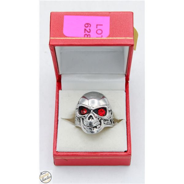SKULL FACE RING WITH RED EYES - SIZE 12