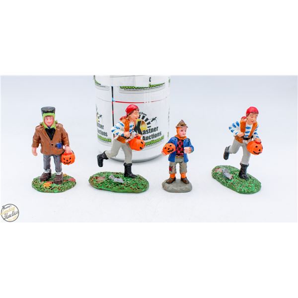 LEMAX SPOOKY TOWN LOT OF 4 COSTUMED FIGURINES