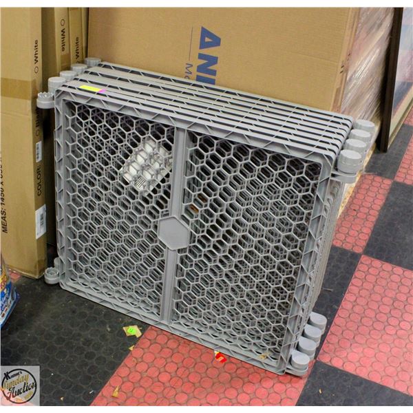 PLASTIC 8 PANEL ADJUSTABLE PLAYPEN/PETPEN H-26"