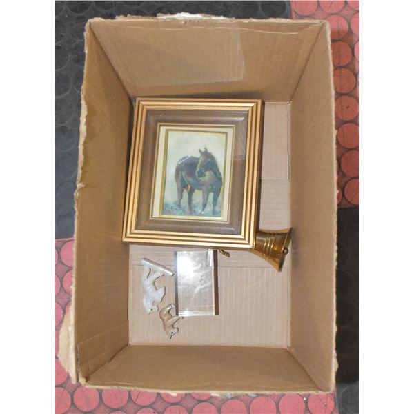 ESTATE HORSE THEMED DECOR