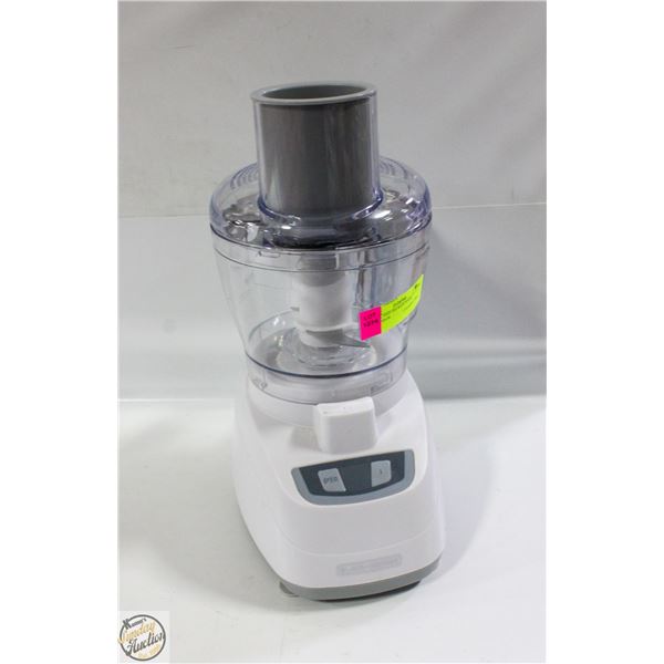 BLACK AND DECKER FOOD PROCESSOR