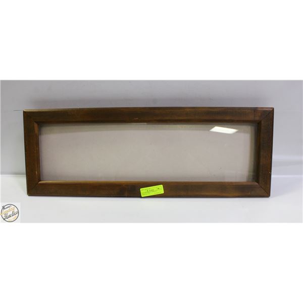 JEWELRY/CURRENCY DISPLAY CASE