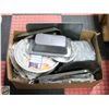 Image 1 : BOX OF BAKING TINS AND DISHES