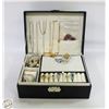 Image 1 : JEWELRY BOX WITH CONTENTS