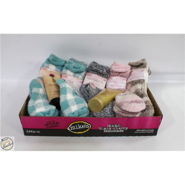 NEW 16 PAIR WOMEN'S COZY SOCKS