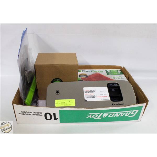 FOODSAVER WITH FOOD CONTAINER+BOX OF 8 INCH BAGS