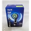 Image 1 : ORAL B PRO TOOTHBRUSH NEW