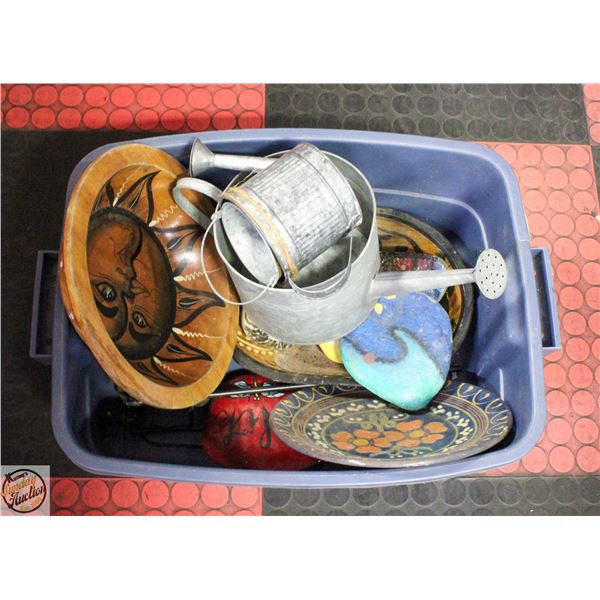 BOX OF GARDEN DECOR