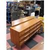 Image 1 : MCM TEAK 9 DRAWER DRESSER  66.5 X 17 X 30" COMES