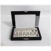 Image 1 : HARLEY DAVIDSON DOMINOE SET IN WOOD CASE-ESTATE
