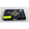 Image 2 : HARLEY DAVIDSON DOMINOE SET IN WOOD CASE-ESTATE