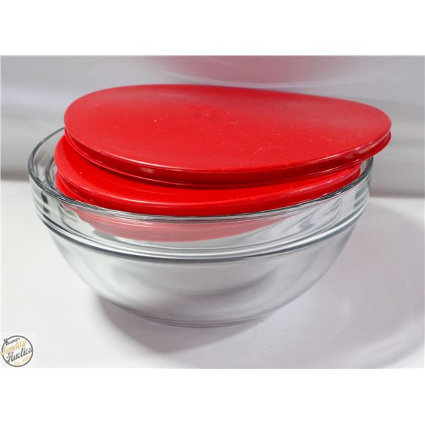 4 MIXING BOWLS WITH LIDS