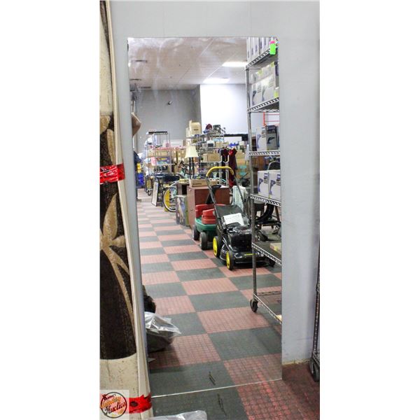 LARGE FULL BODY LENGTH OVERSIZED MIRROR (CHIPPED