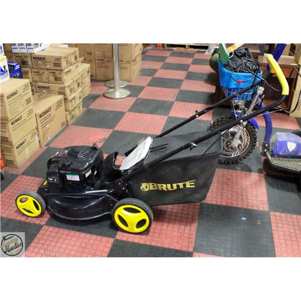 21" SELF PROPELLED LAWN MOWER W HIGH REAR WHEELS