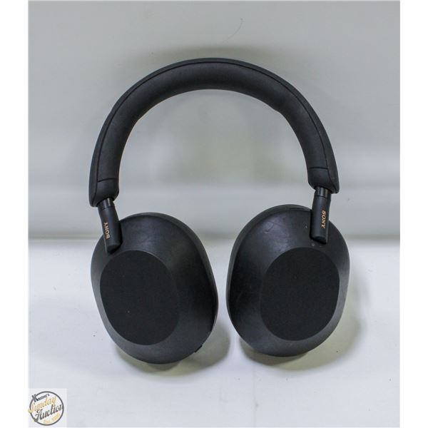 SONY OVER EAR HEADPHONES