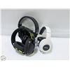 Image 1 : 3 OVER EAR HEADPHONES VARIOUS BRANDS