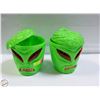 Image 1 : 2 ALIEN HEAD LIGHT UP SPANISH CANDY DISPLAYS