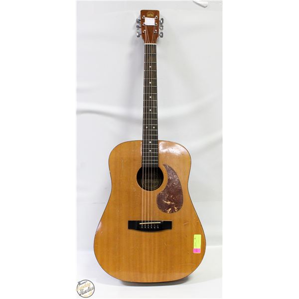 HONDO ACOUSTIC GUITAR - NEEDS TUNING