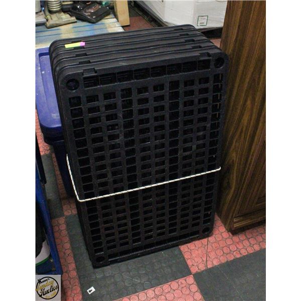 LARGE PLASTIC STORAGE SHELF (COMPLETE)