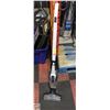 Image 1 : BISSEL ADAPT ION VACUUM