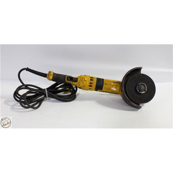 DEWALT DWE 43116 - 6" ANGLE GRINDER - 13 AMP